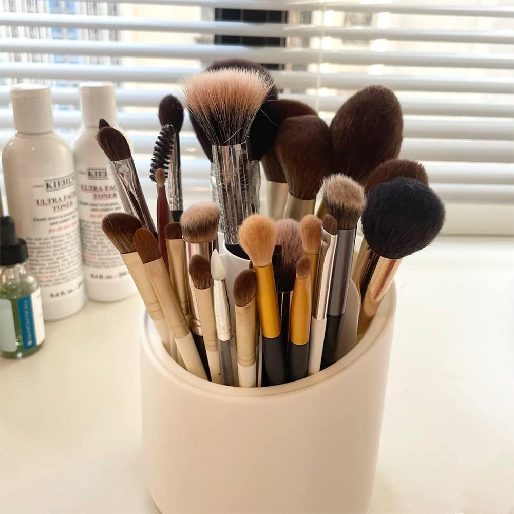 360° Rotating Makeup Brush Holder